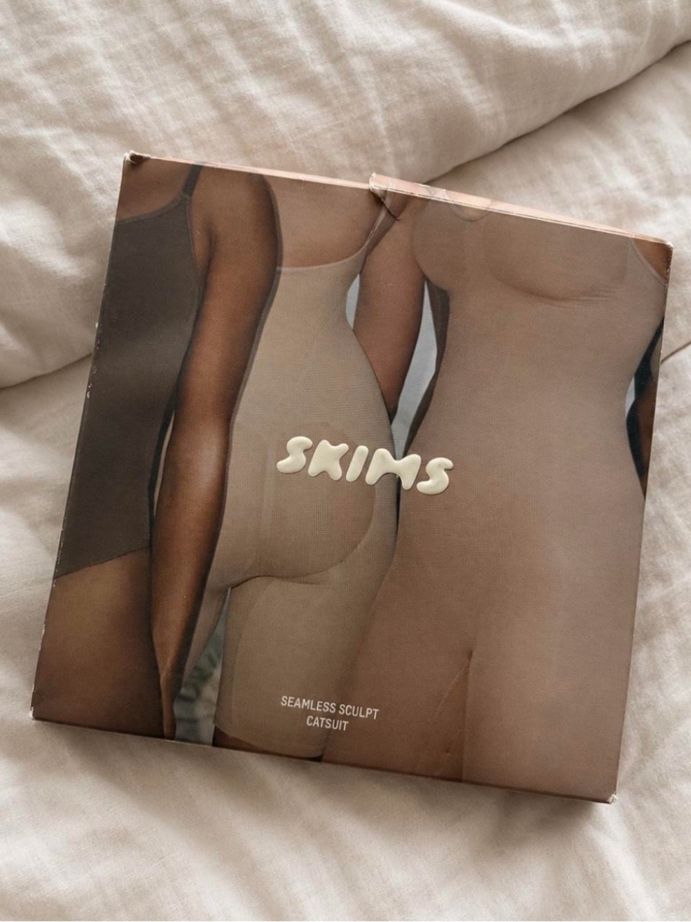 SKIMS Seamless Sculpt Catsuit - Beige/Nude